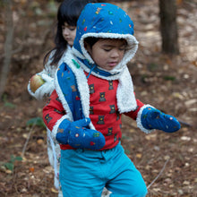 Cargar imagen en el visor de la galería, Pack Up The Mountain Sherpa Scarf
