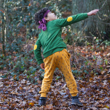 Lade das Bild in den Galerie-Viewer, Gemütliche Jogginghose von Golden Forest
