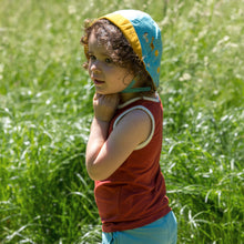 Load image into Gallery viewer,    Little-Green-Radicals-Blue-Reversible-Sunhat-With-Giraffe-Horse-Elephant-Print-Kid
