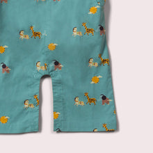 Lade das Bild in den Galerie-Viewer,    Little-Green-Radicals-Blue-and_Yellow-Shortie-Dungarees-With-Giraffe-Horse-and-Elephant-Print-Closeup-View
