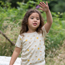 Lade das Bild in den Galerie-Viewer,     Little-Green-Radicals-Cream-And-Yellow-Short-Sleeve-T-Shirt-With-Rainbow-And-Sun-Print-Kid
