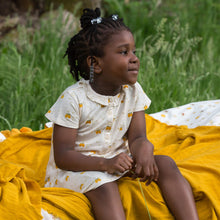 Cargar imagen en el visor de la galería,    Little-Green-Radicals-Cream-Organic-Button-Nightie-With-Lemon-Print-Kid
