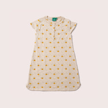 Cargar imagen en el visor de la galería,    Little-Green-Radicals-Cream-Organic-Button-Nightie-With-Lemon-Print
