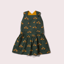 Lade das Bild in den Galerie-Viewer,     Little-Green-Radicals-Green-And-Yellow-Pinafore-Dress-With-Giraffe-Print
