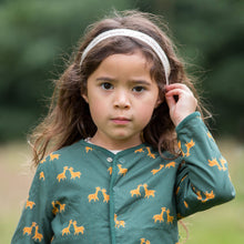 Lade das Bild in den Galerie-Viewer,     Little-Green-Radicals-Green-And-Yellow-Reversible-Spring-Jacket-With-Giraffe-Print-Kid
