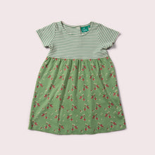 Cargar imagen en el visor de la galería,       Little-Green-Radicals-Green-DressSet-With-Strawberry-Print
