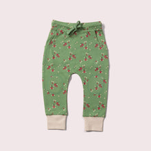 Lade das Bild in den Galerie-Viewer,     Little-Green-Radicals-Green-Organic-Comfy-Joggers-With-Strawberry-Print
