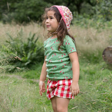 Lade das Bild in den Galerie-Viewer,       Little-Green-Radicals-Green-and-Red-Short-Sleeve-T-Shirt-With-Strawberry-Print-Kid
