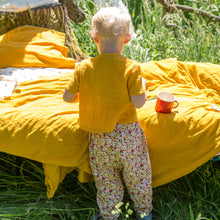 Lade das Bild in den Galerie-Viewer,       Little-Green-Radicals-Pink-And-Red-Jelly-Bean-Joggers-With-Ladybird-Print-Kid-Back
