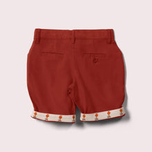 Lade das Bild in den Galerie-Viewer,       Little-Green-Radicals-Red-Twill-Sunshine-Shorts-Back
