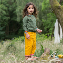 Lade das Bild in den Galerie-Viewer,     Little-Green-Radicals-Yellow-And-Pink-Reversible-Trousers-Kid
