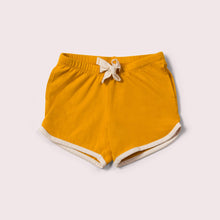 Lade das Bild in den Galerie-Viewer,    Little-Green-Radicals-Yellow-Run-Around-Shorts
