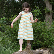 Lade das Bild in den Galerie-Viewer,       Little-Green-Radicals_Blue-And-Orange-Striped-Pinny-Dress-Kid
