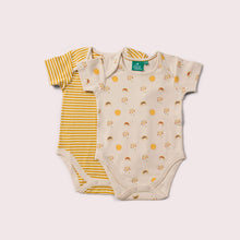 Lade das Bild in den Galerie-Viewer,       Little-Green-Radicals_Cream-and_Yellow-Striped-Baby-Bodies-Set-Two-Pack-With-Sunshine-and-Rainbow-Print
