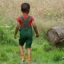 Lade das Bild in den Galerie-Viewer,     Little-Green-Radicals_Green-Shortie-Dungarees-Kid-Back
