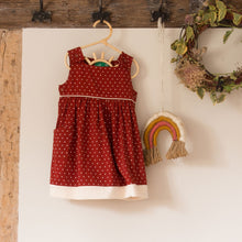 Lade das Bild in den Galerie-Viewer, Gebranntes, ockerfarbenes Polkadot-Pinny-Kleid
