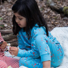 Lade das Bild in den Galerie-Viewer, Kirschblüten-Bio-Pyjama
