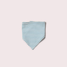 Cargar imagen en el visor de la galería, Blue &amp; Red Striped Organic Cotton Dribble Bib Set
