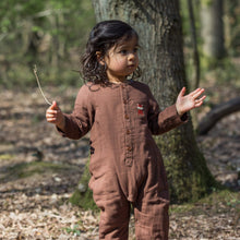 Lade das Bild in den Galerie-Viewer, Bestickter Langarm-Jumpsuit aus Bio-Baumwolle von Fox
