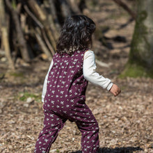 Lade das Bild in den Galerie-Viewer, Plum Flowers Playdays Latzhose
